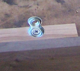 Closeup of a figure 8 fastener